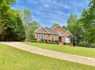 621 Chesterfield Rd, Bogart, GA 30622