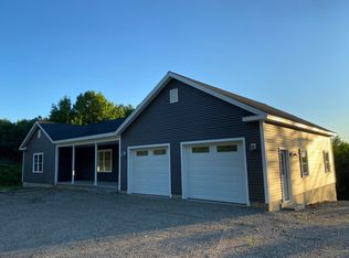 527 Dow Rd, Orrington, ME 04474