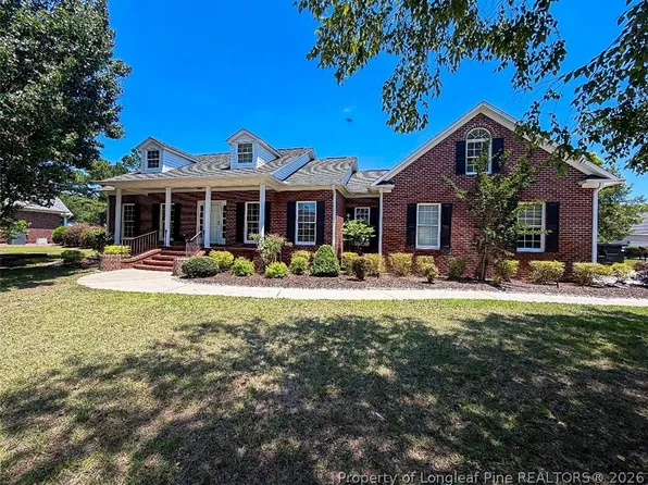 1513 Four Wood Dr, Fayetteville, NC 28312