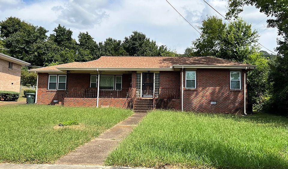 1st image of 404 Glenwood Dr
