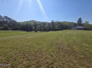 217 Whites School Rd, Knoxville, TN 37920