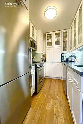 Rented by Sotheby's International Realty | media 4