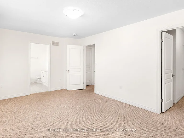 7 Colorado Blvd — Photo 25