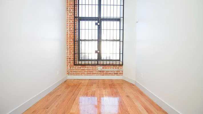 Rented by Nooklyn NYC LLC | media 17