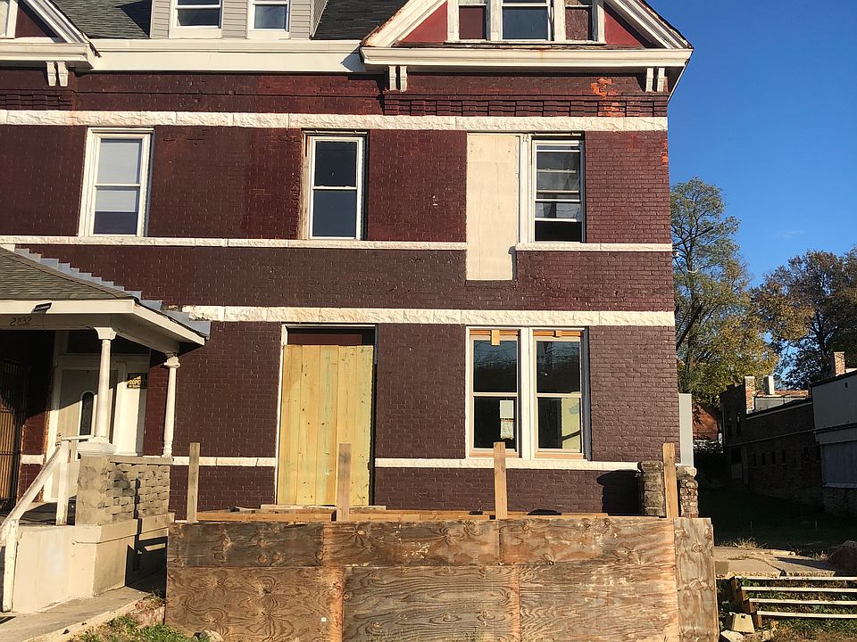 1st image of 2830 Stanton Ave