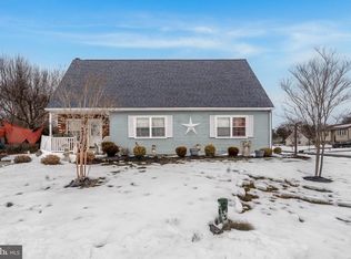 2 Latham Way, Sicklerville, NJ 08081