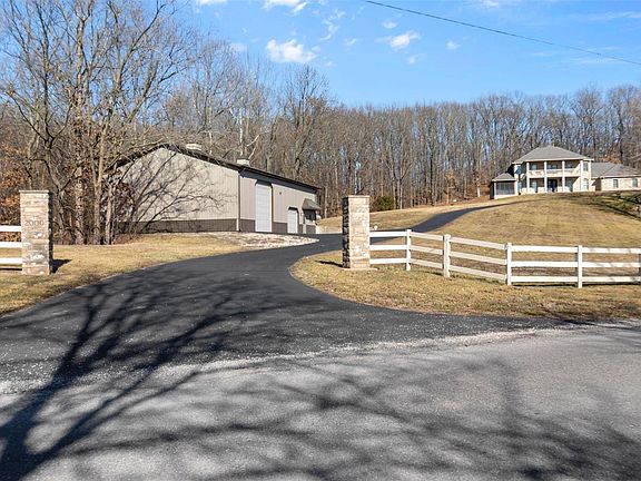 2nd image of 2000 County Road 618