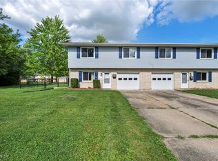 4697 Maple Spur Dr, Stow, OH 44224