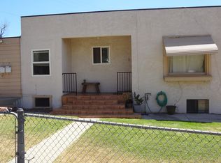 31 Palm Ct APT B, Santa Paula, CA 93060