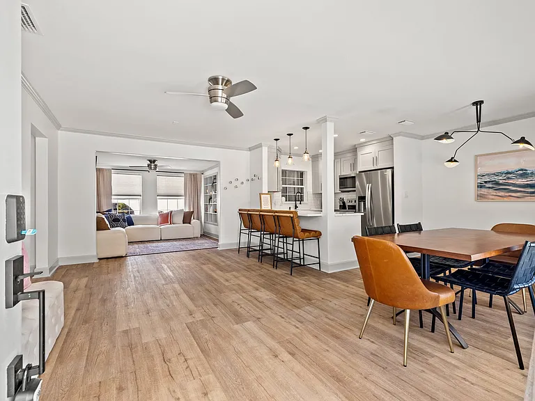 11225 2nd St E #A — Photo 2