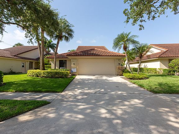 3rd image of 2810 Eagle Ln