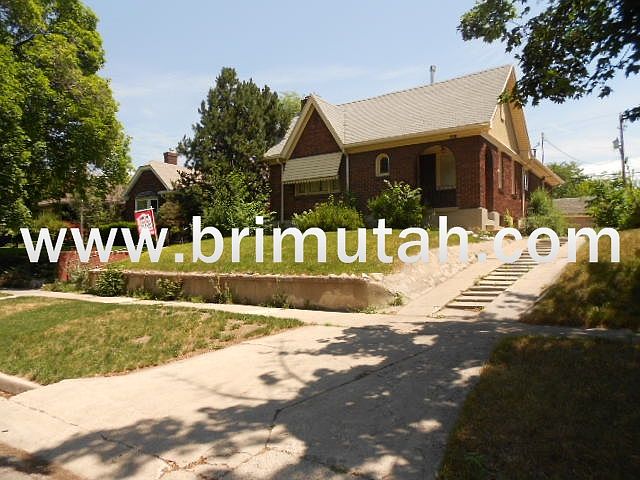 1st image of 2479 S Douglas St