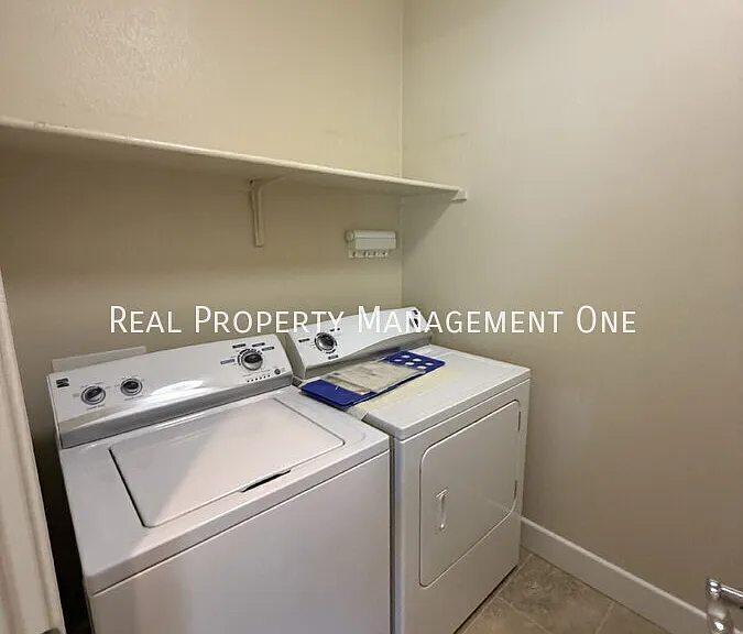 6544 Bantry Bay St — Photo 31