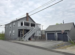 566 Sabattus St, Lewiston, ME 04240