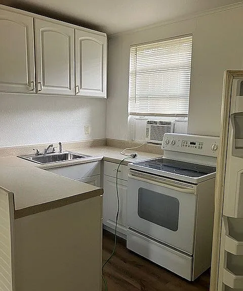 7407 Pulsar St — Photo 4
