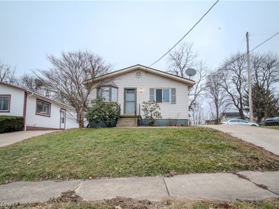 818 Jean Ave, Akron, OH, 44310