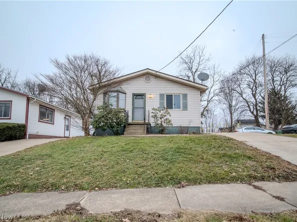 818 Jean Ave, Akron, OH 44310