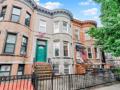 558 72nd St, Brooklyn, NY, 11209