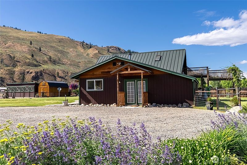 5th image of 228 Twisp Carlton Road