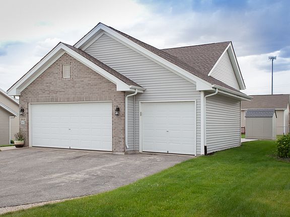 2nd image of 3912 Ashwinton Way