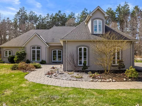 38 Copeland Creek Dr, Tiny, ON L9M 0M3