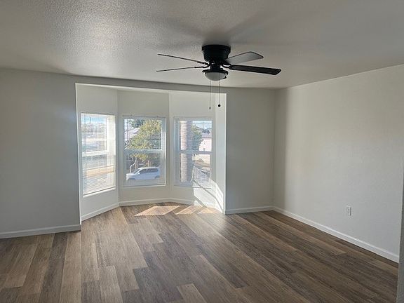 3rd image of 2238 1/2 Ocean View Blvd #2238-1/2