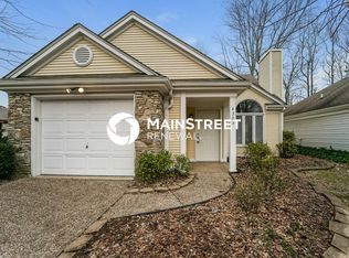 4303 Bay Pointe Dr, Louisville, KY