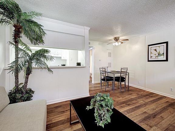 5th image of 4553 Guadalupe St APT B104