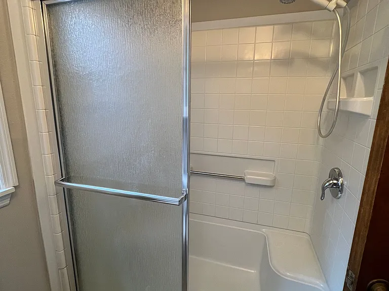 8030 Delmar Blvd #1W — Photo 12