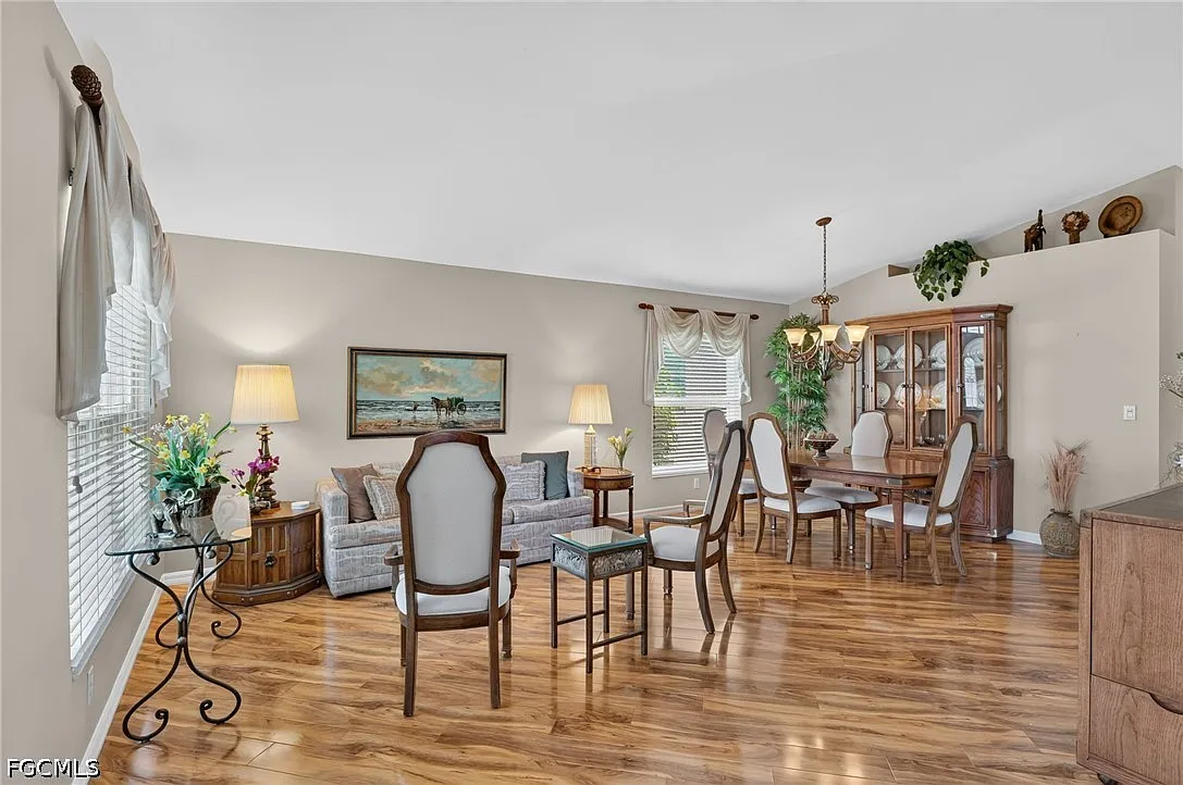 2 bed, 2.0 bath, 2002 sqft, $7,500 — Photo 3