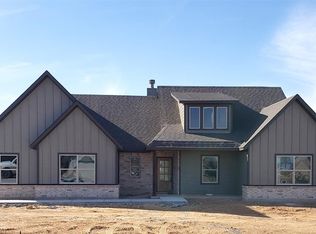 260 Read Ranch Dr, Paradise, TX 76073