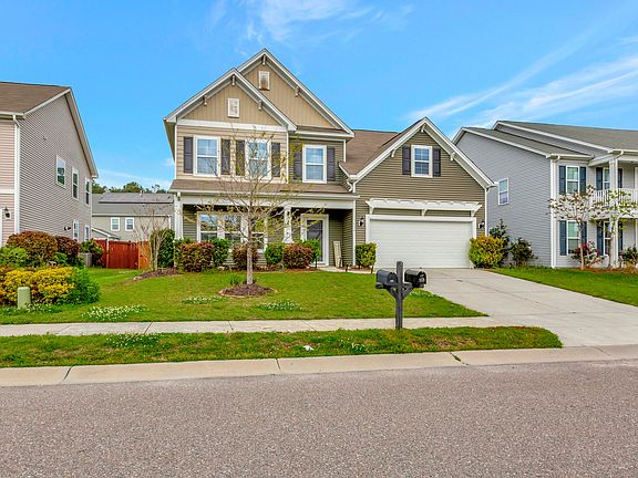 3rd image of 114 Vessey Dr