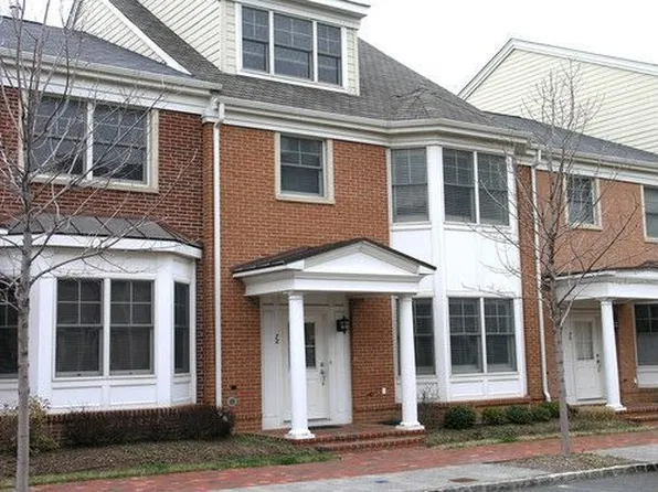 68 Independence Way, Jersey City, NJ 07305