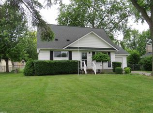 5490 S Genesee Rd, Grand Blanc, MI 48439