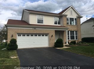 1381 Sweetbay Ln, West Chicago, IL 60185