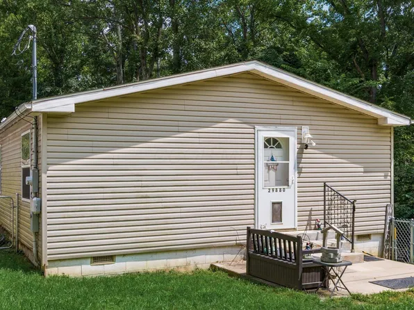 29880 Stage Coach Rd, Logan, OH 43138
