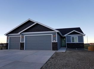 700 Running West Dr, Gillette, WY 82718