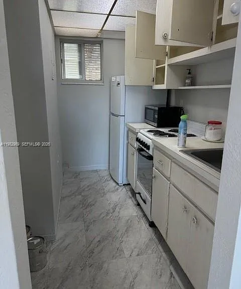8601 SW 68th Ct #23 — Photo 3