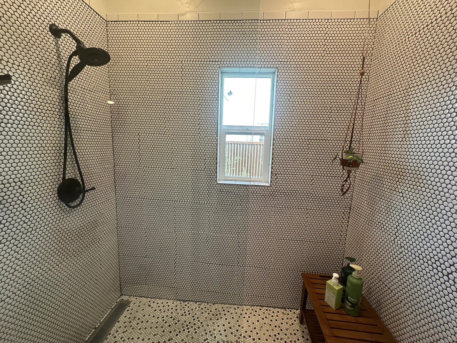 2 bed, 750 sqft, $2,650 — Photo 4