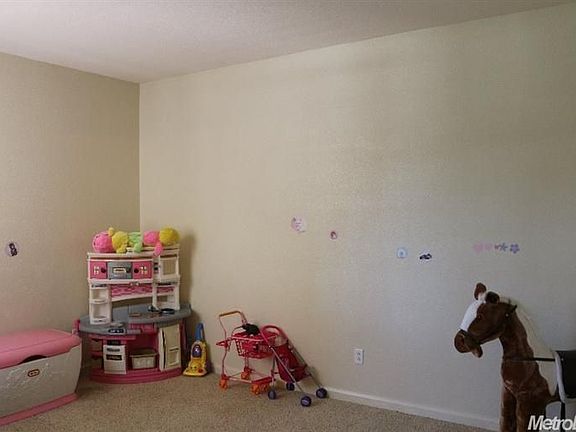 5th image of 1901 Van Gogh Ln