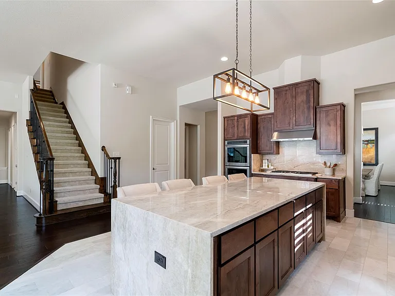 7 Valley Cottage Pl — Photo 16