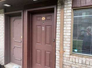 200 Milltown Rd #207, New Kensington, PA 15068
