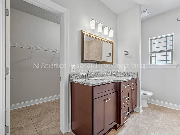2140 Nina St — Photo 17