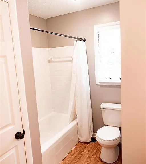 1723 Magnolia St — Photo 22