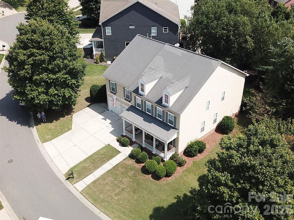 1st image of 17228 W Marbella Ln