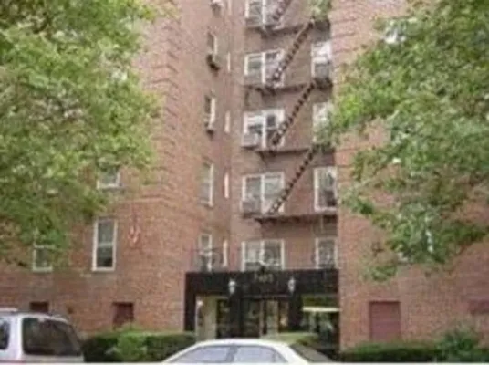 Sold by Bright Horizons Realty | media 17