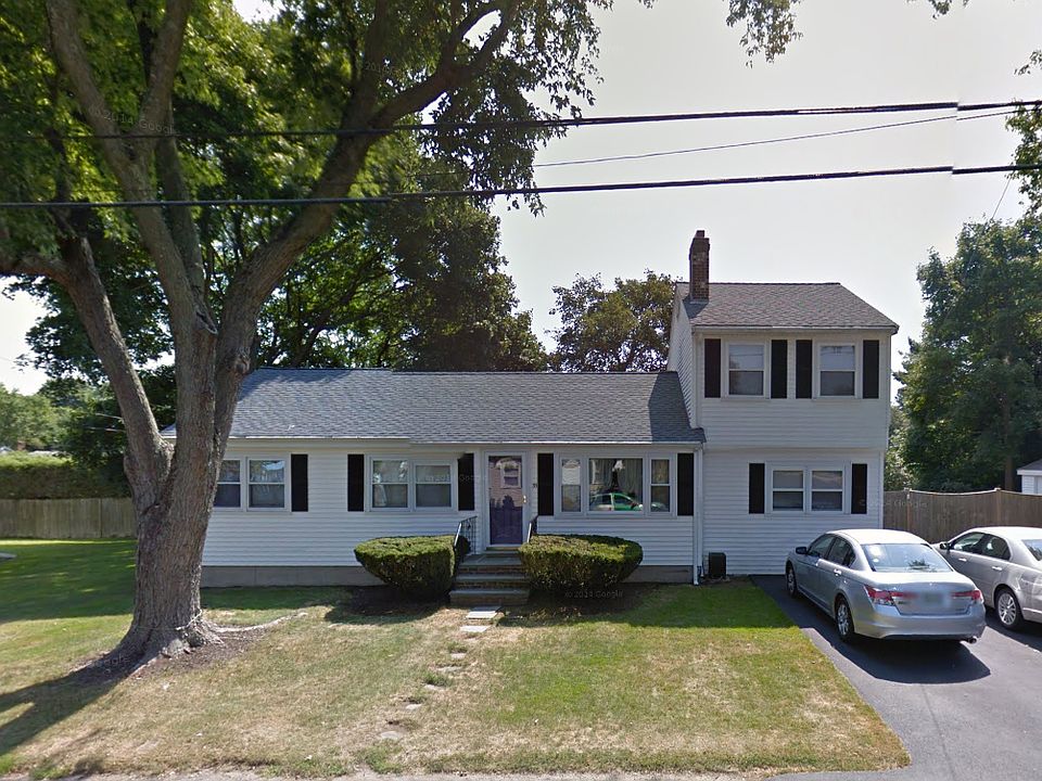 1st image of 35 Macdougall Ct