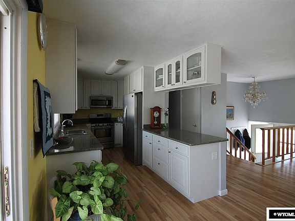 4th image of 1326 Mary Anne Dr