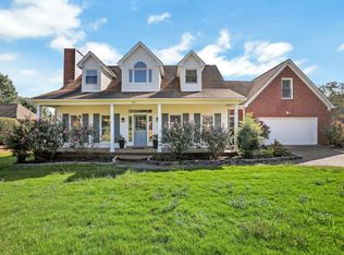 707 Fletcher Rd, Collierville, TN 38017