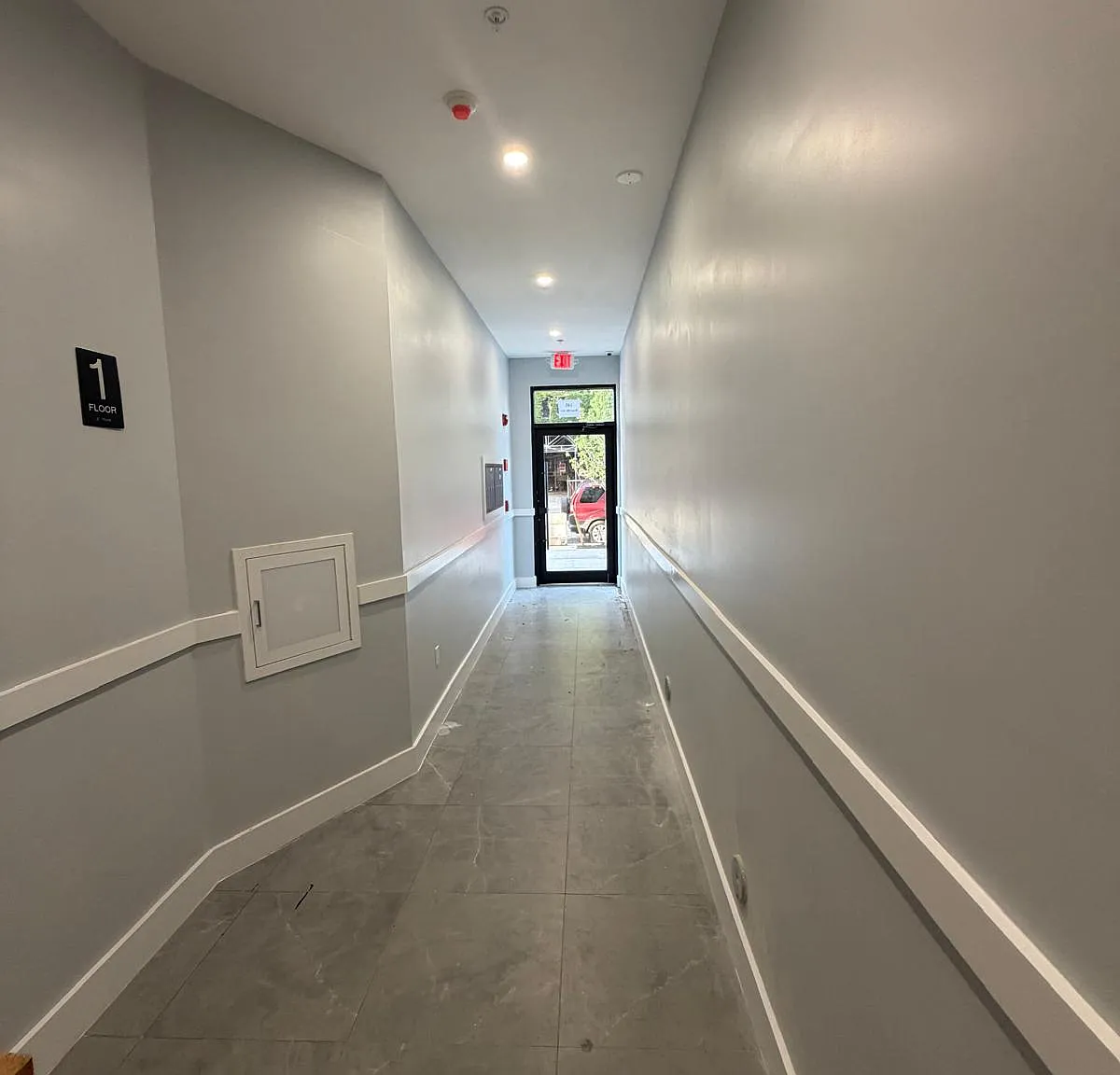 1 bed, 1000 sqft, $1,950 — Photo 2